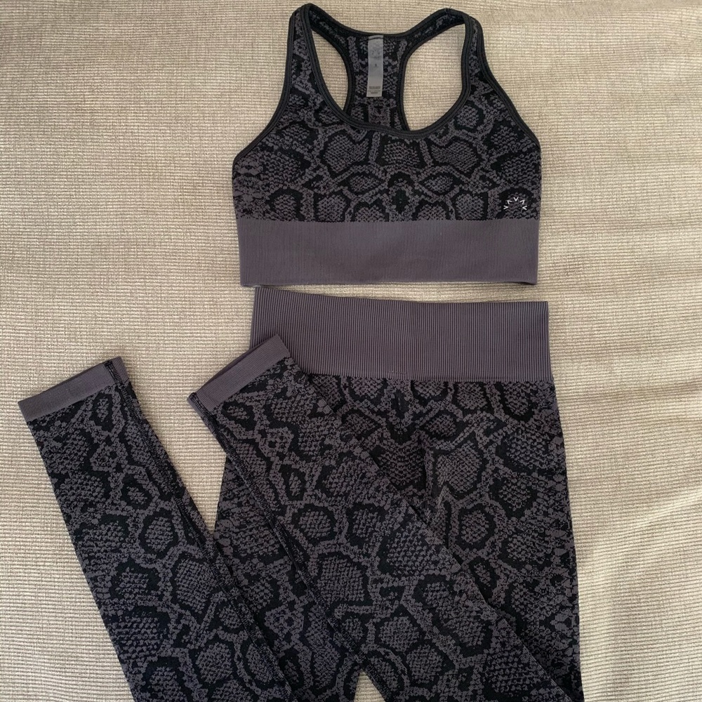 Varley Snake Print Set: Top S, Bottom XS